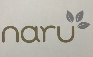 naru más logotipo
