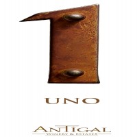 1UNO ANTIGAL WINERY & ESTATES (& Etiqueta)