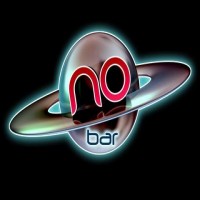no bar MÁS LOGOTIPO