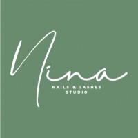 Nina más logotipo
