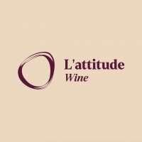 L'attitude Wine MÁS LOGOTIPO