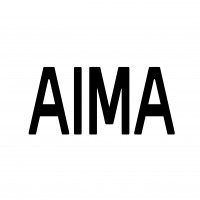 AIMA más logotipo